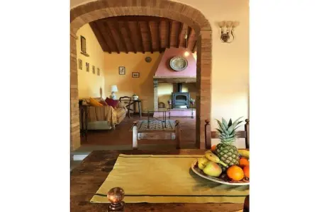Maison Fienile à Montespertoli, piscine et terrasse : photo 15