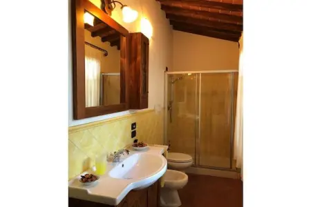 Maison Fienile à Montespertoli, piscine et terrasse : photo 16