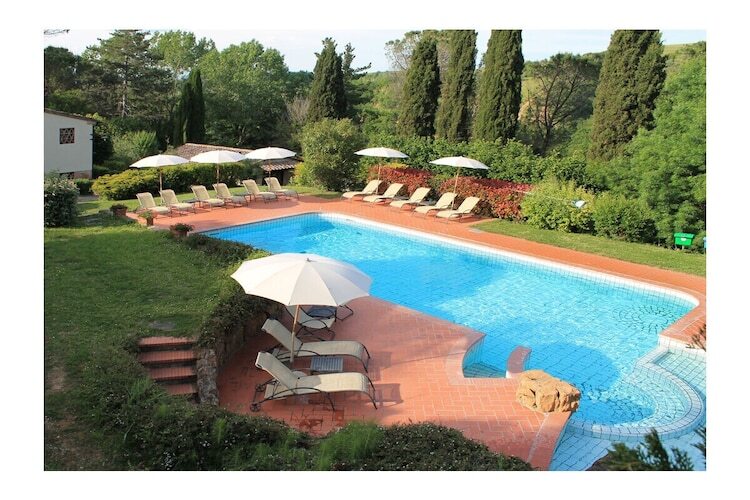 Maison Pyrus à Montaione : piscine et terrasse - Photo 2