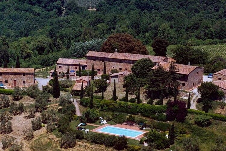 Maison en domaine viticole toscan avec piscine - Photo 3