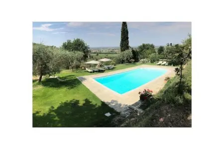 Villa Fonte, ferme toscane XVIe siècle avec piscine : photo 1