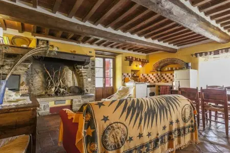 Villa Fonte, ferme toscane XVIe siècle avec piscine : photo 9