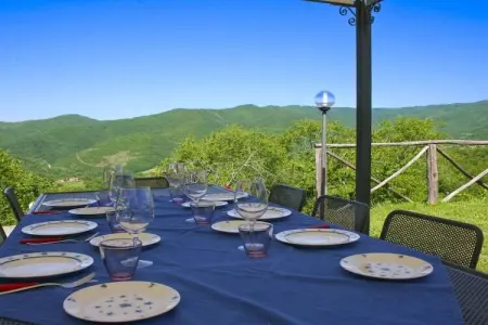 Villa Borgo Antico, 7 chambres avec piscine à Cortona : photo 9