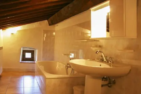 Villa Borgo Antico, 7 chambres avec piscine à Cortona : photo 28