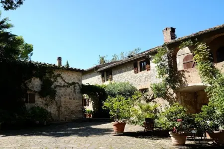 Casa Piccola à Ville di Corsano, 35 m² avec terrasse sur étang : photo 12