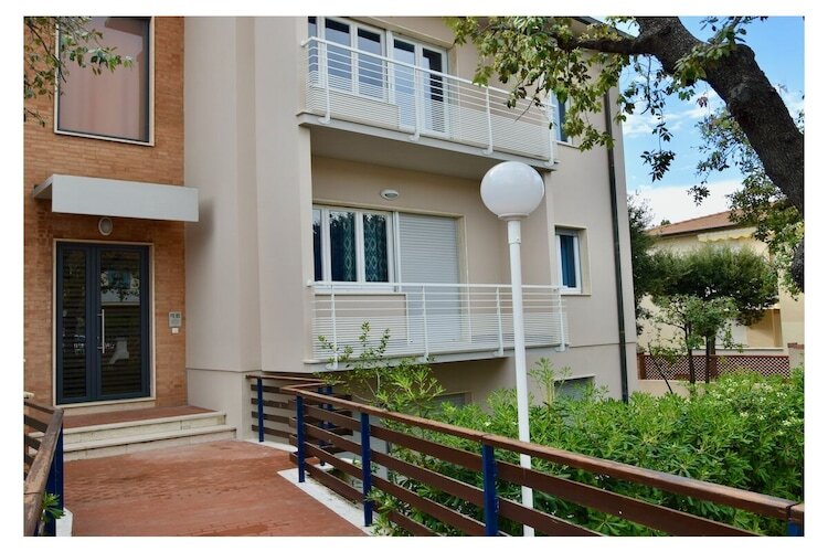 Appartement 4 pièces San Vincenzo à 100 m de la plage - Photo 4