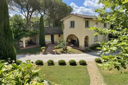 Casa Marti : deux maisons avec piscine à Marti : photo 1