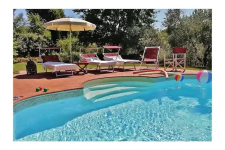 Casa Marti : deux maisons avec piscine à Marti : photo 8