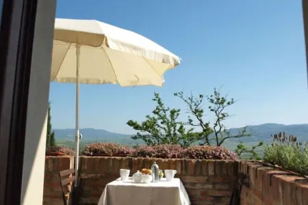 Maison toscane avec terrasse vue campagne à Morrona : photo 4