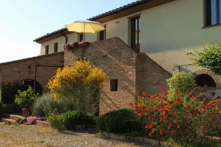 Maison toscane avec terrasse vue campagne à Morrona : photo 13