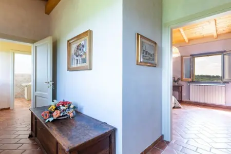 Maison Castello - Piscine et terrasse en Toscane : photo 17