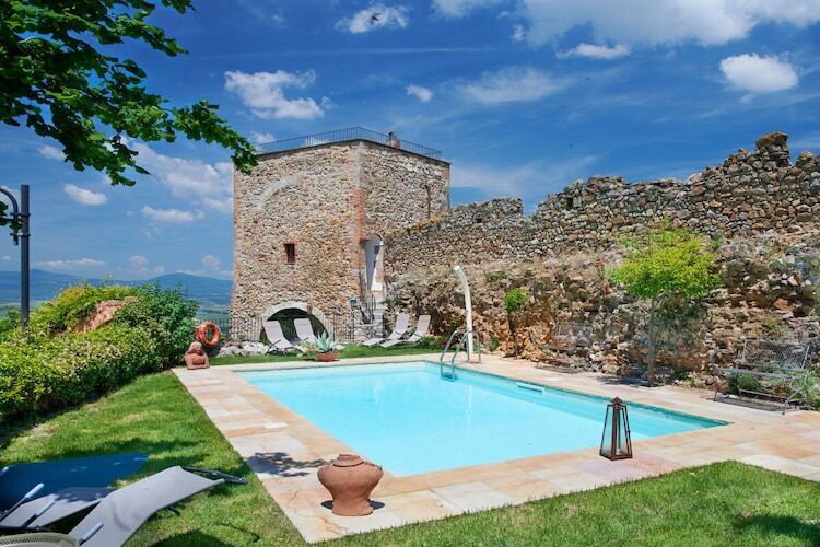Maison-tour médiévale avec piscine à Montepescali - Photo 1