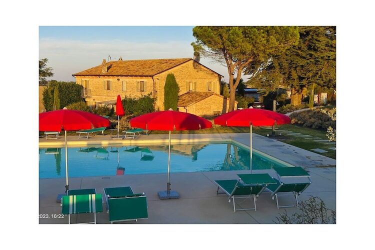 Maison Panorama Loft à Ostra : 150 m² piscine - Photo 2