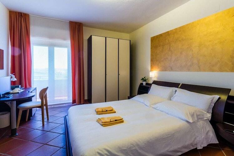 Villa Lorena, 11 chambres aux Marches pour 23 personnes - Photo 27