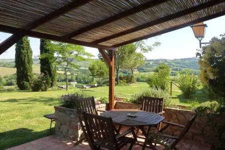 Maison Terrazza à Montecarotto : piscine, trampoline, 1 hectare : photo 6