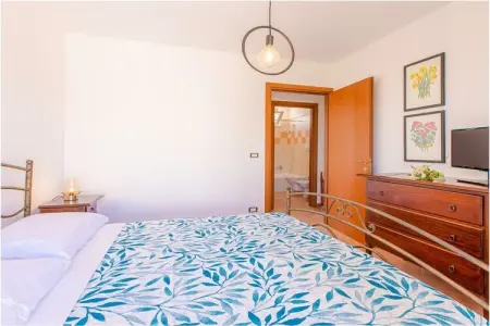Villa Orchidea à Torre Santa Sabina, 400 m de la plage : photo 16