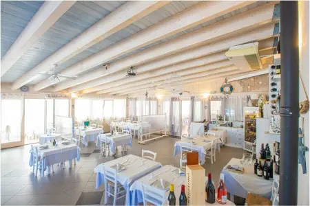 Villa Orchidea à Torre Santa Sabina, 400 m de la plage : photo 29