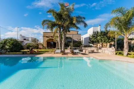 Villa Alida à Andrano : piscine et jardin pour 7 personnes