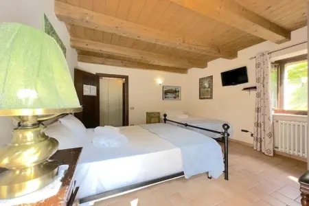 Villa 18 personnes aux Marches avec piscine et wifi : photo 29