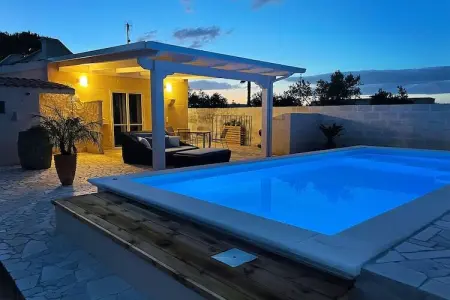 Gîte rénové 4 pers. avec piscine privée à Manduria : photo 3