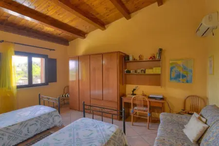 Maison 160 m² avec annexe à Solarino : photo 15