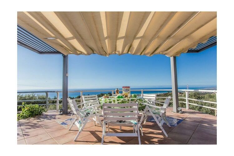 Villa Contura : 3 logements indépendants, piscine et vue Éoliennes - Photo 3