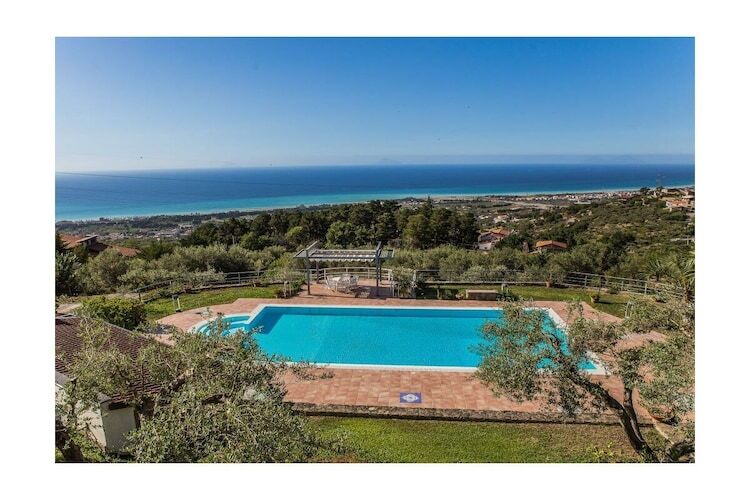 Villa Contura : 3 logements indépendants, piscine et vue Éoliennes - Photo 5