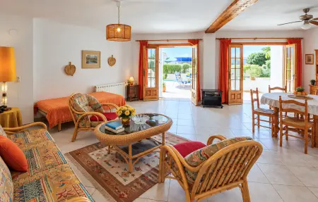 La Perla, maison 340 m² avec piscine et vue mer : photo 3