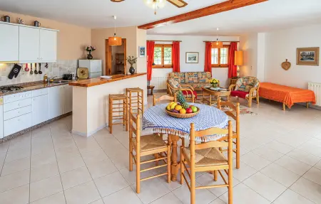 La Perla, maison 340 m² avec piscine et vue mer : photo 4