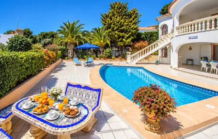 La Perla, maison 340 m² avec piscine et vue mer : photo 8