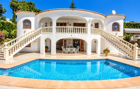 La Perla, maison 340 m² avec piscine et vue mer : photo 9