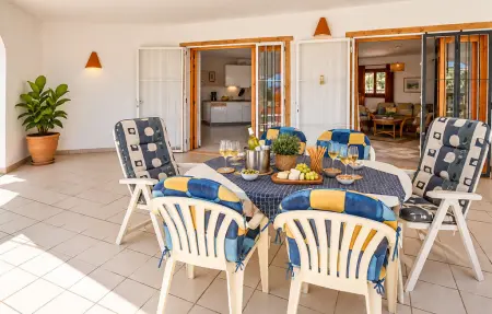 La Perla, maison 340 m² avec piscine et vue mer : photo 13