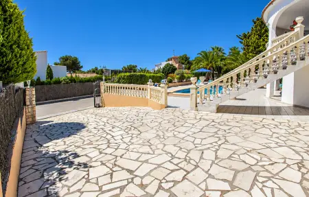 La Perla, maison 340 m² avec piscine et vue mer : photo 14