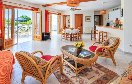 La Perla, maison 340 m² avec piscine et vue mer : photo 15
