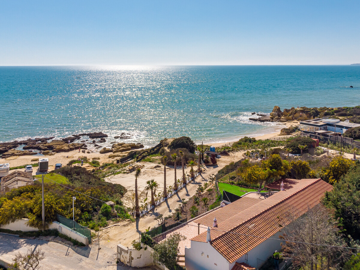 Villa Mimao : maison face à la plage à Albufeira - Photo 1