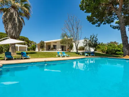 Villa Bolota 10 pers. – Piscine privée et jardin clos : photo 1