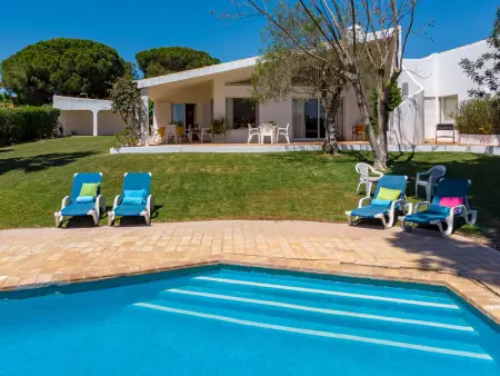 Villa Bolota 10 pers. – Piscine privée et jardin clos : photo 3