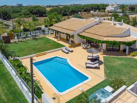 Villa Casinha : piscine et jacuzzi privés à Albufeira : photo 11