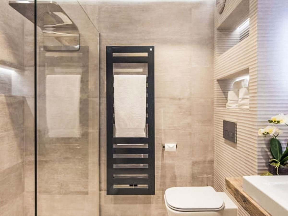 Ski-in/Ski-out Chalet Diamond, 16 pers, Morzine - Photo 19