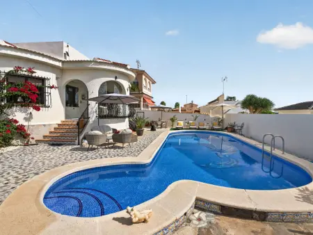 Quesada, Maison Rojales 4 personnes