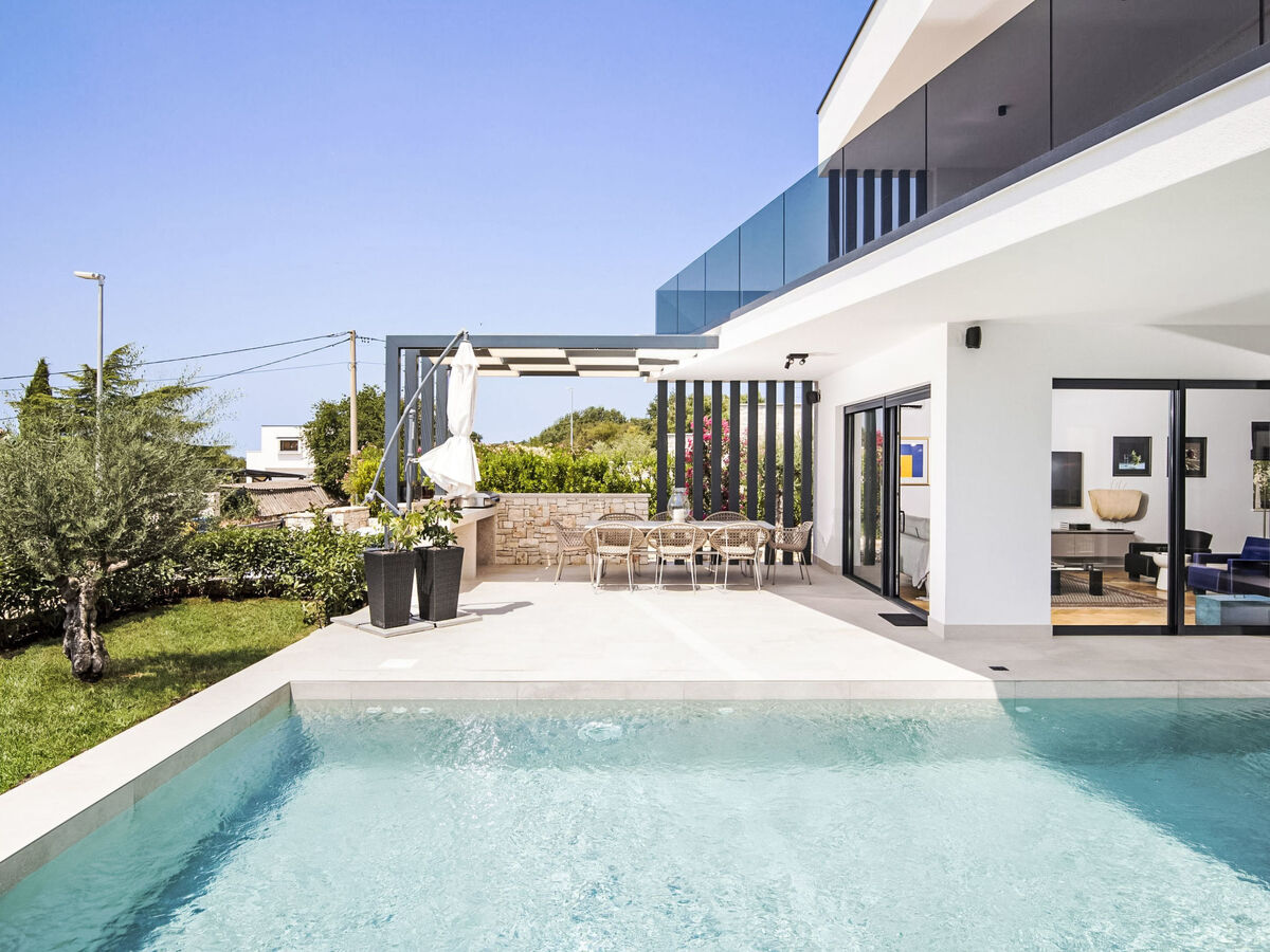 Villa BB : 4 chambres, piscine chauffée près de Rovinj - Photo 4