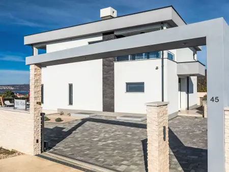 Villa Delfin, 4 ch, piscine chauffée à Punat : photo 14