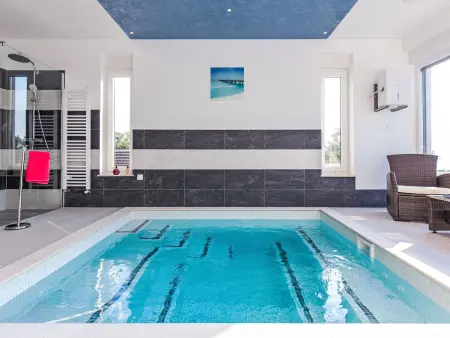Villa Delfin, 4 ch, piscine chauffée à Punat : photo 41