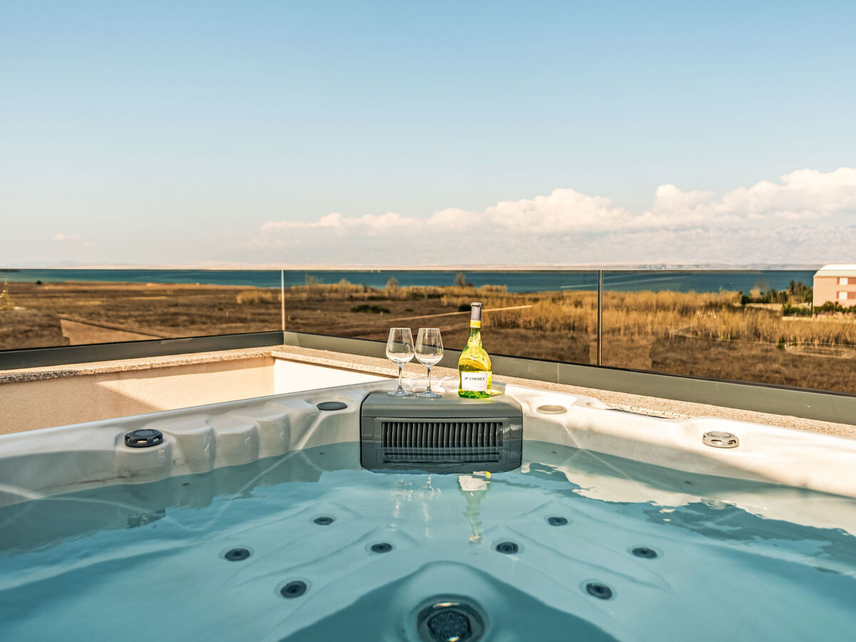 Villa Royal Sabunique 01 - Piscine chauffée à Privlaka - Photo 12