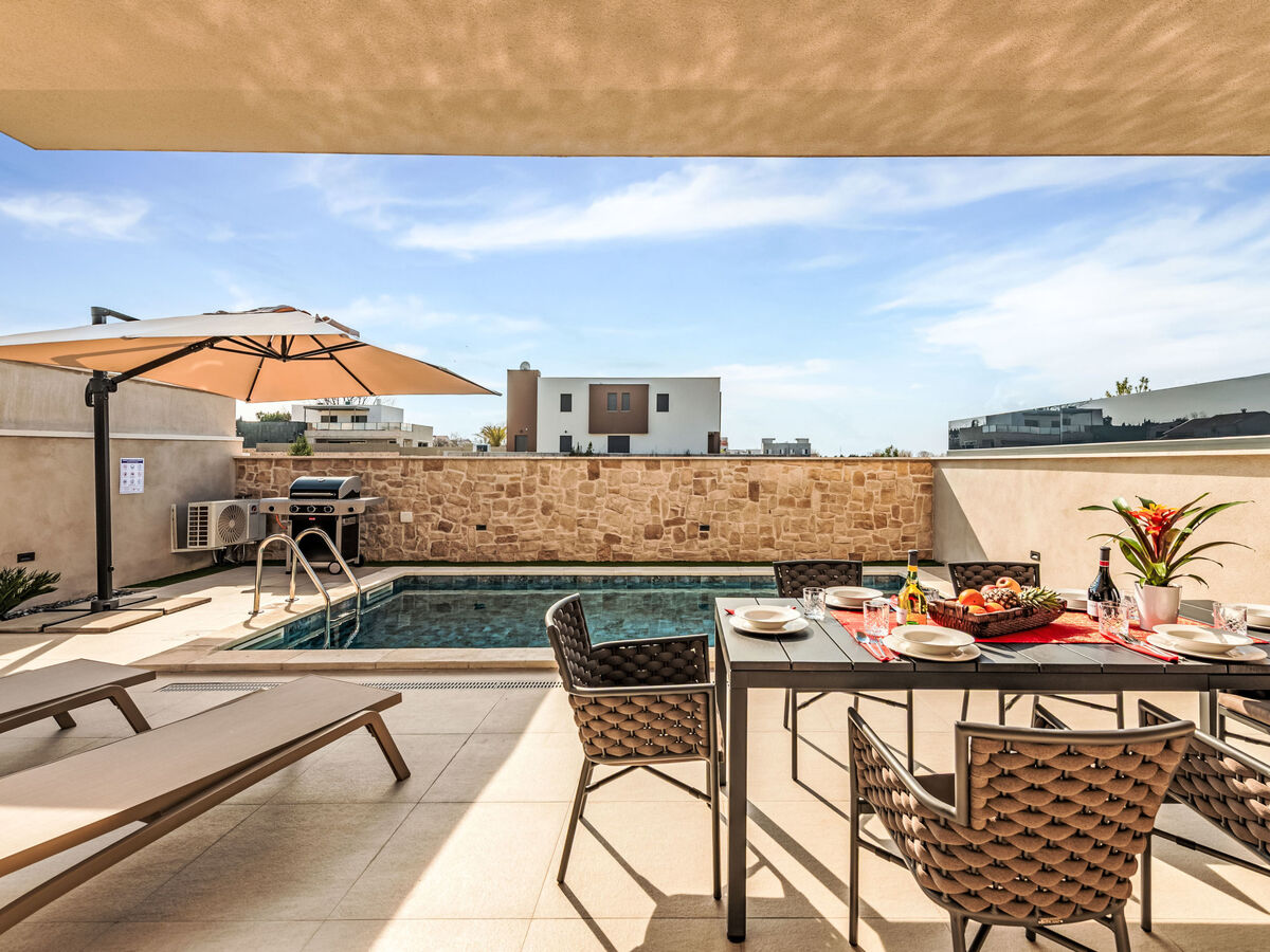 Villa Royal Sabunique 01 - Piscine chauffée à Privlaka - Photo 24