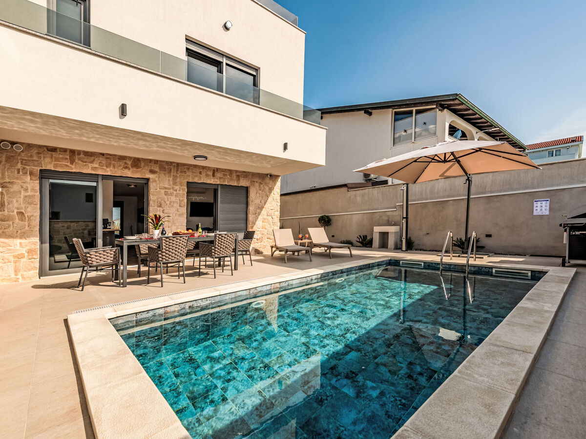 Villa Royal Sabunique 01 - Piscine chauffée à Privlaka - Photo 27
