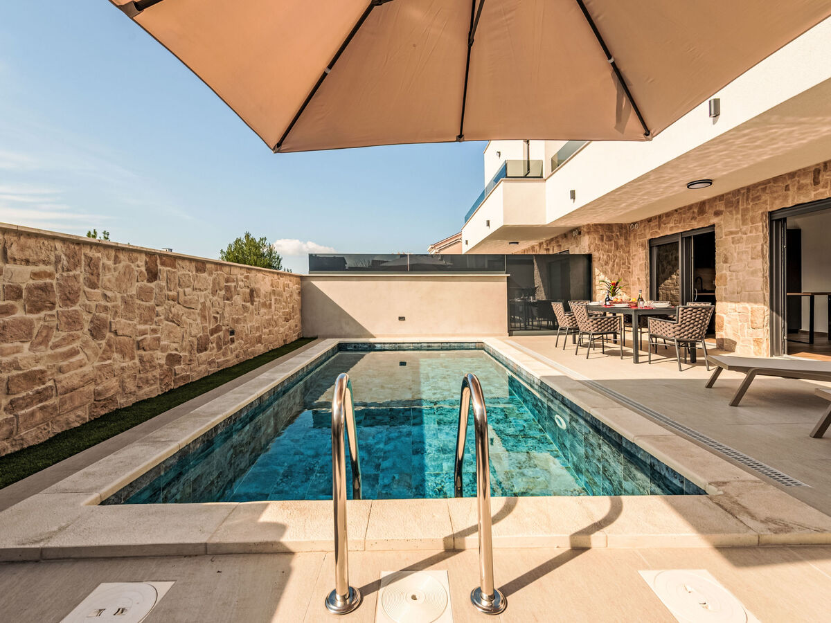 Villa Royal Sabunique 01 - Piscine chauffée à Privlaka - Photo 28