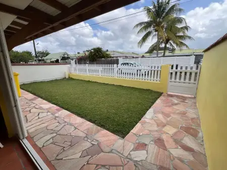 Maison plain-pied avec jardin clos à Sainte-Anne, Martinique : photo 5