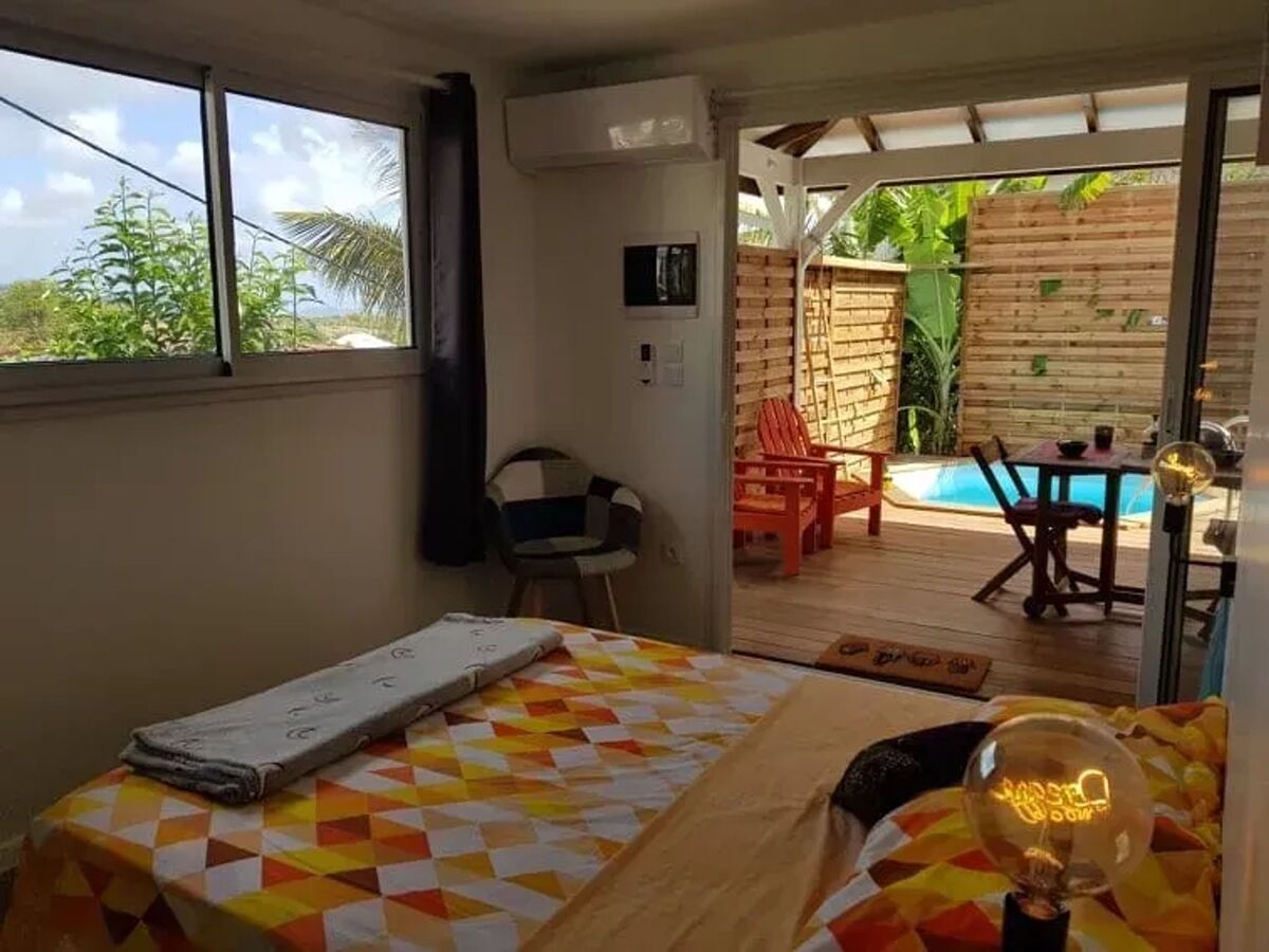 Bungalow avec piscine privée et jacuzzi au Diamant, Martinique - Photo 3