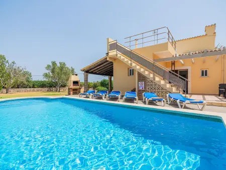 Villa Sureda : piscine 8x3,5m et clim à Pollença : photo 2